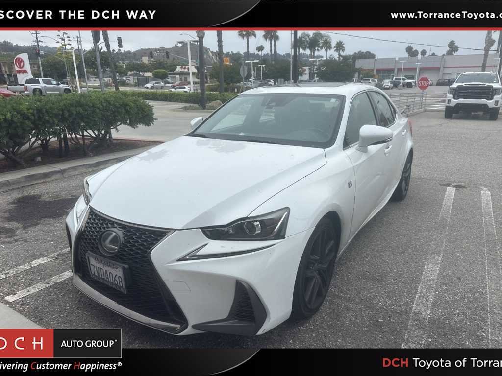 Thumbnail: 2017 Lexus IS - 1
