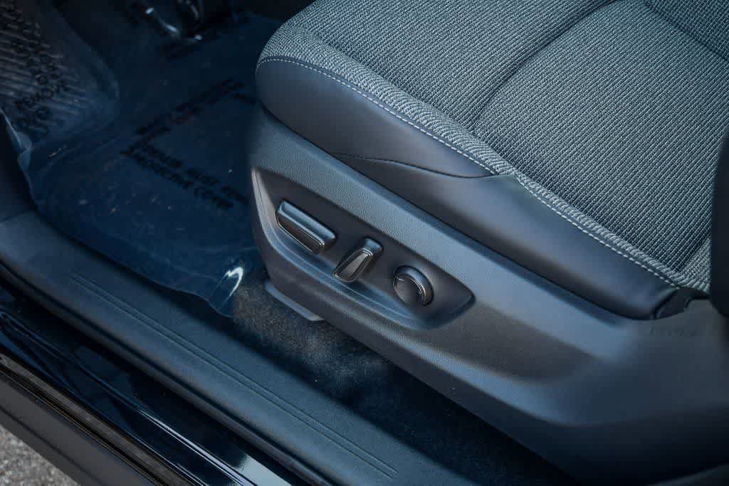 2026 Toyota bZ XLE - Photo 20