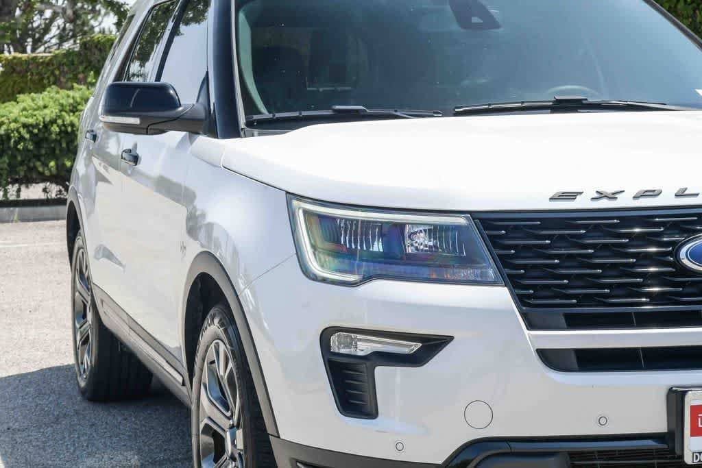 Thumbnail: 2018 Ford Explorer - 3