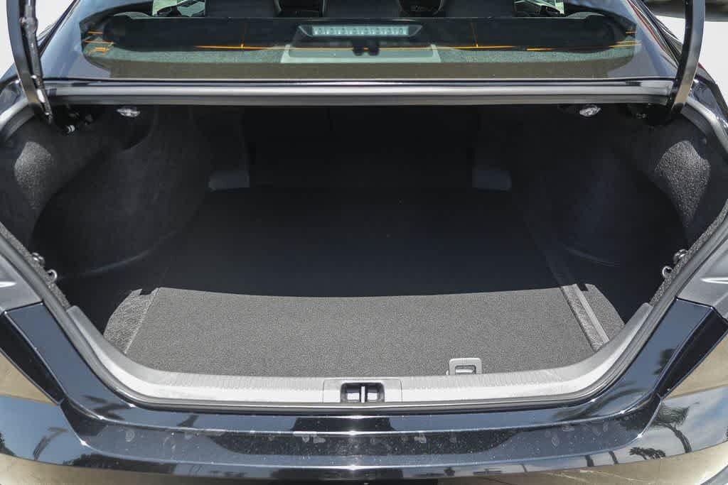 Thumbnail: 2026 Toyota Camry - 27