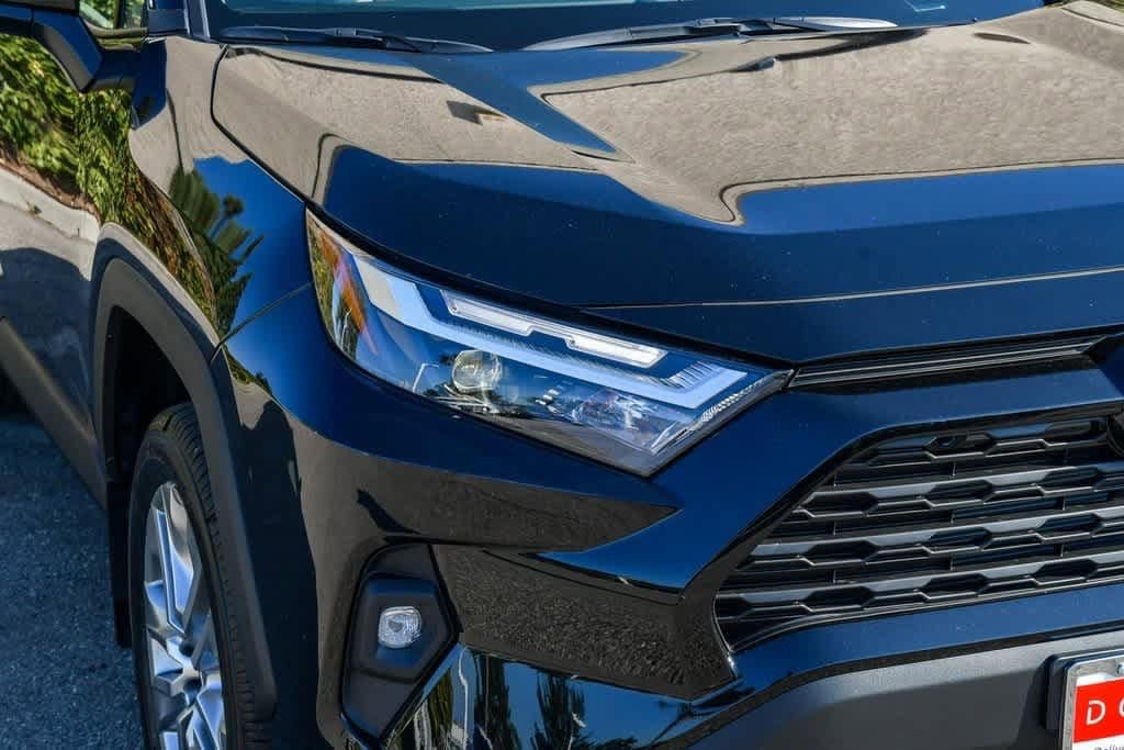Thumbnail: 2025 Toyota RAV4 - 4