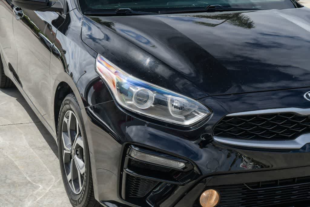 Thumbnail: 2019 Kia Forte - 4