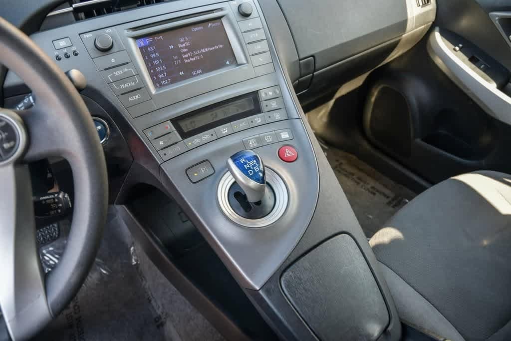Thumbnail: 2013 Toyota Prius - 22