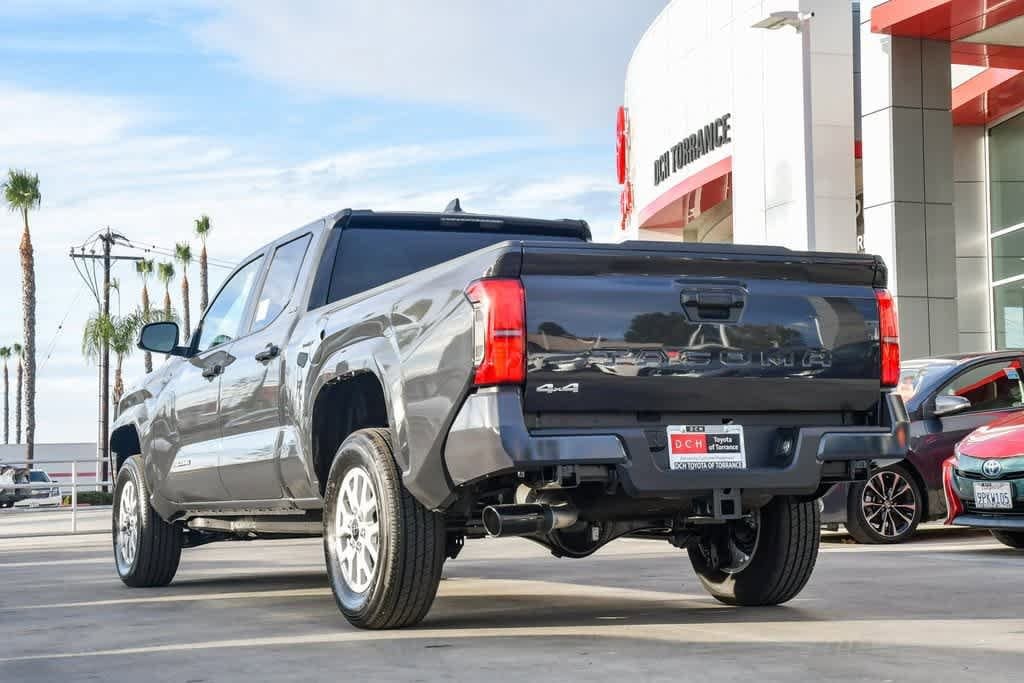 Thumbnail: 2025 Toyota Tacoma - 9