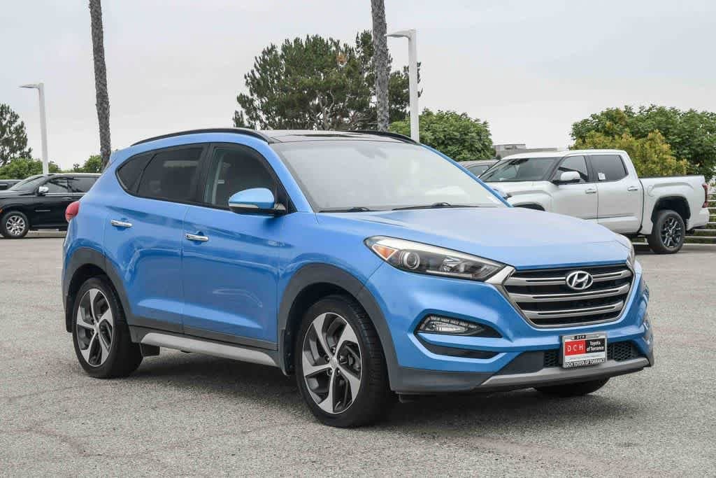 Thumbnail: 2018 Hyundai Tucson - 3