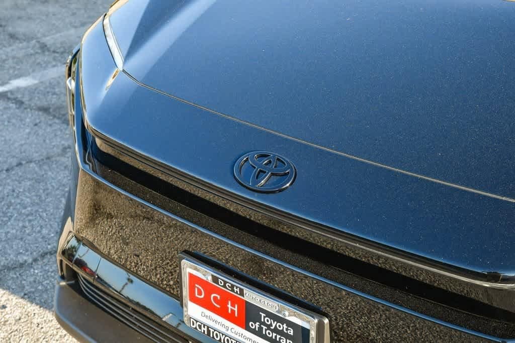 Thumbnail: 2026 Toyota bZ - 5