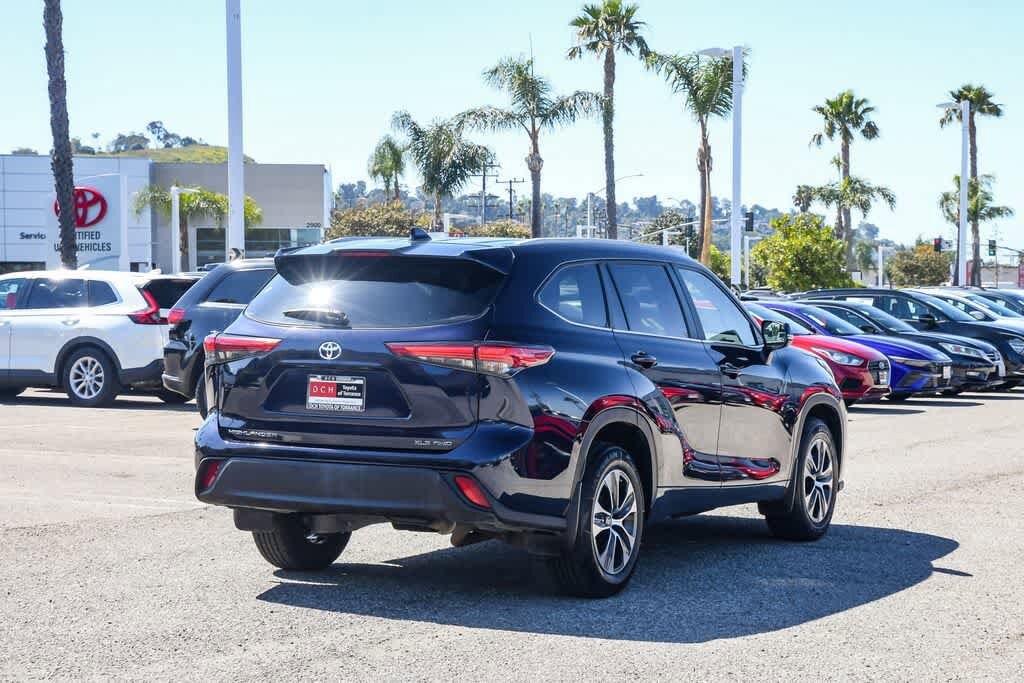 2023 Toyota Highlander XLE photo 6