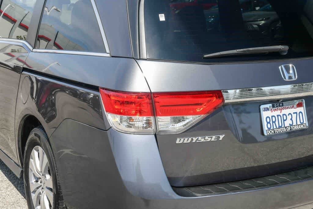 2017 Honda Odyssey SE photo 5
