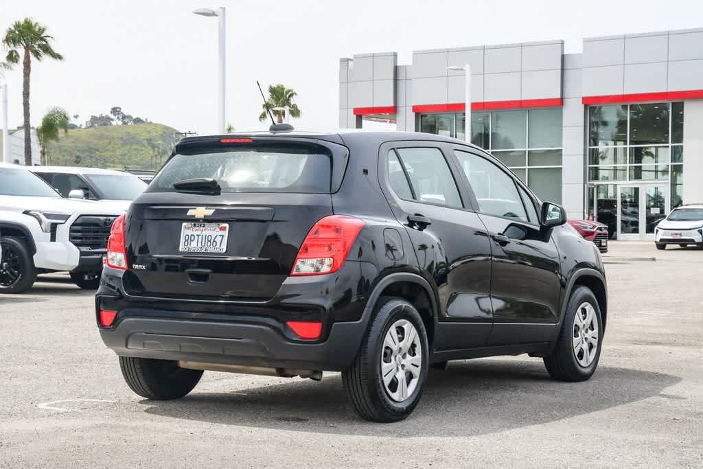 2018 Chevrolet Trax LS photo 6