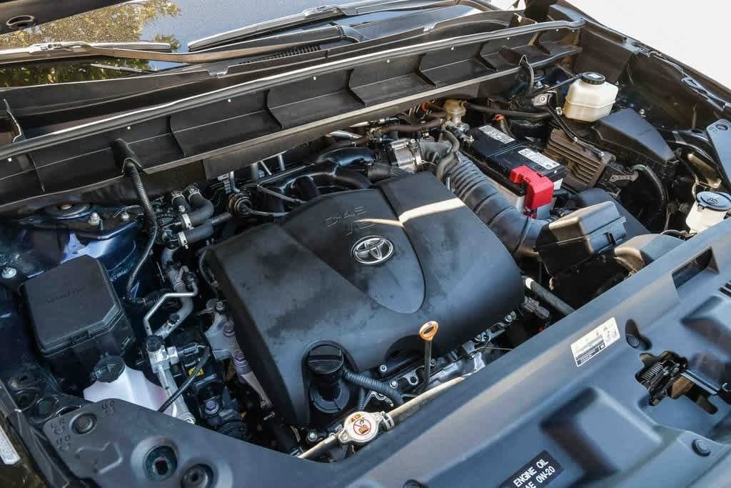 Thumbnail: 2022 Toyota Highlander - 29