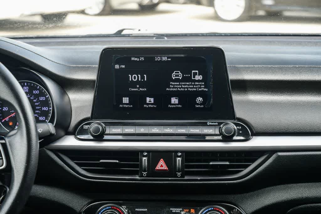 Thumbnail: 2019 Kia Forte - 13