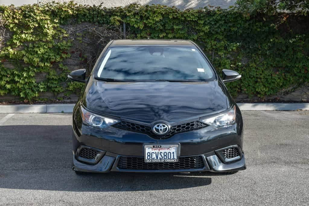 Thumbnail: 2018 Toyota Corolla iM - 2
