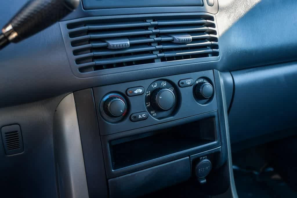 Thumbnail: 2005 Honda Pilot - 24