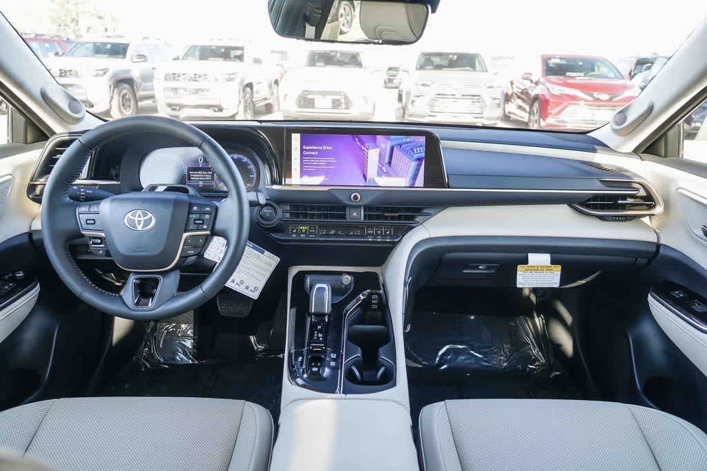 Thumbnail: 2026 Toyota Crown - 12