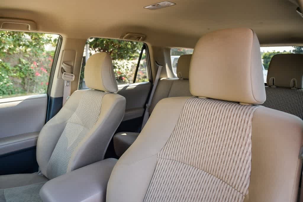 Thumbnail: 2023 Toyota 4Runner - 17