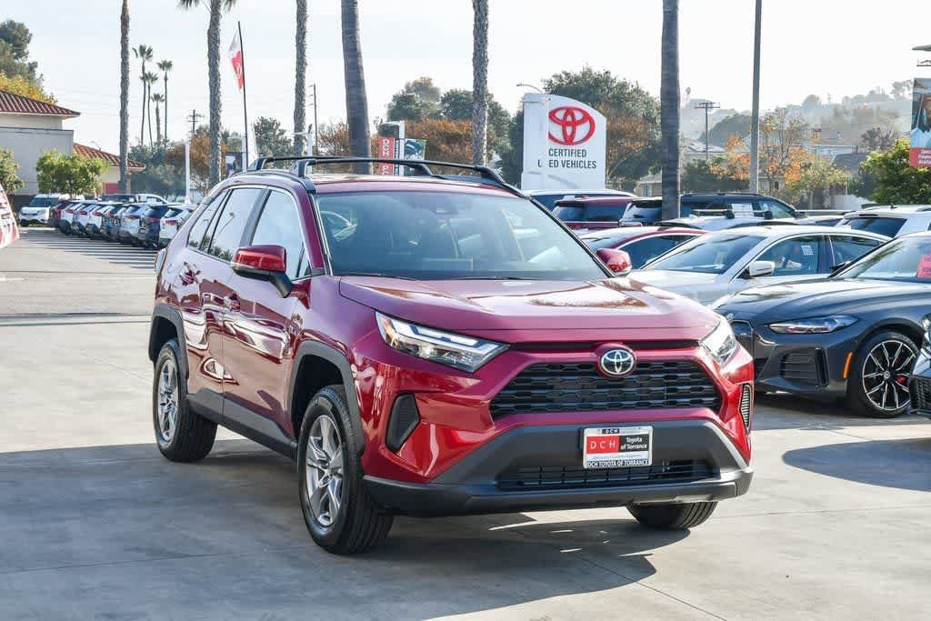 Thumbnail: 2025 Toyota RAV4 - 3