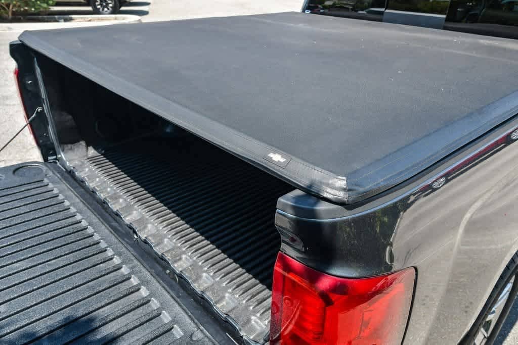 Thumbnail: 2017 Chevrolet Silverado 1500 - 32