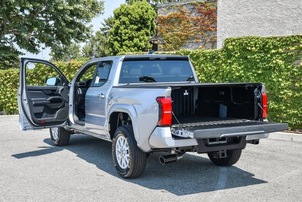 Thumbnail: 2025 Toyota Tacoma - 28