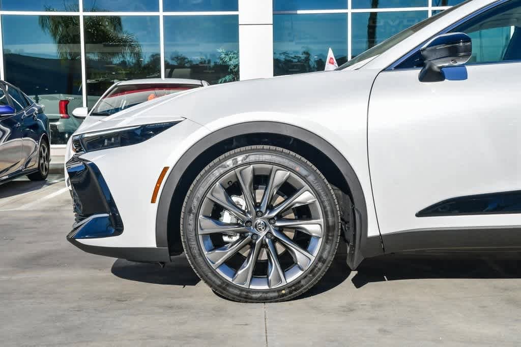 Thumbnail: 2026 Toyota Crown - 10