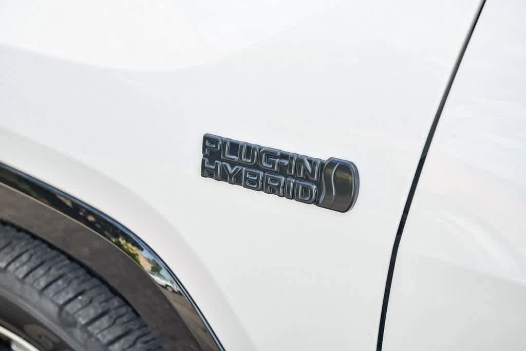 Thumbnail: 2021 Toyota RAV4 - 12