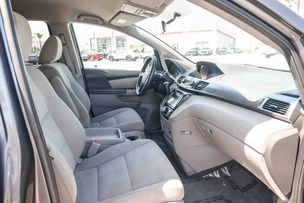 Thumbnail: 2017 Honda Odyssey - 15