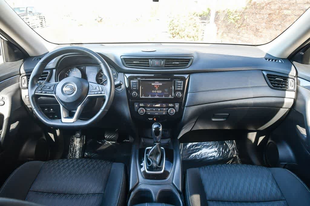 Thumbnail: 2019 Nissan Rogue - 14