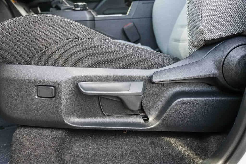 Thumbnail: 2025 Toyota 4Runner - 21