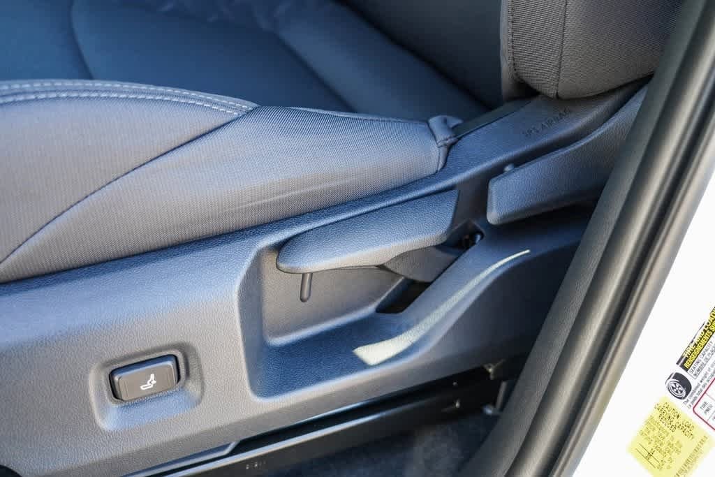 Thumbnail: 2025 Toyota Tacoma - 21