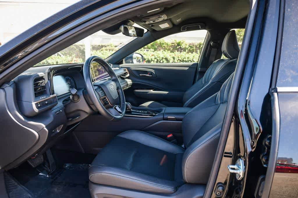 Thumbnail: 2025 Toyota Crown - 16