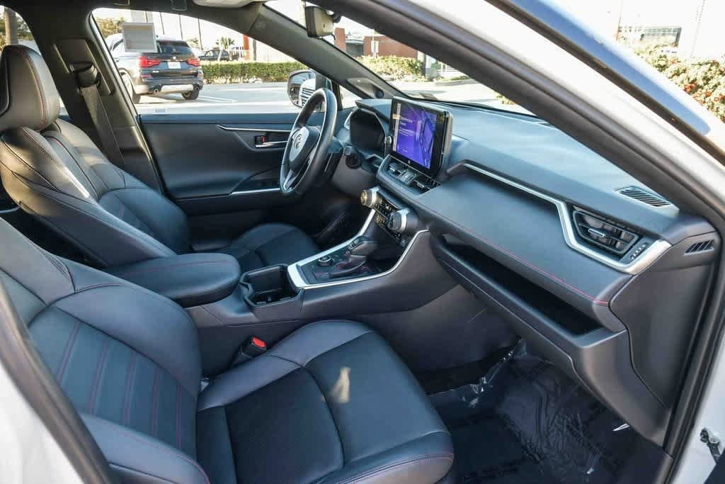 Thumbnail: 2024 Toyota RAV4 - 16