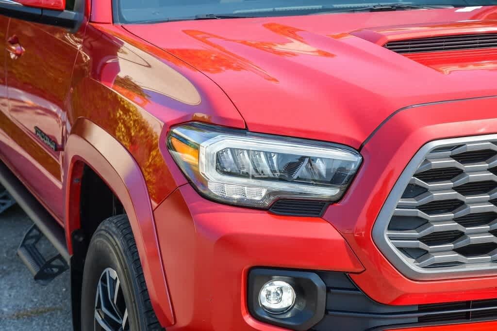 2022 Toyota Tacoma TRD Sport photo 4