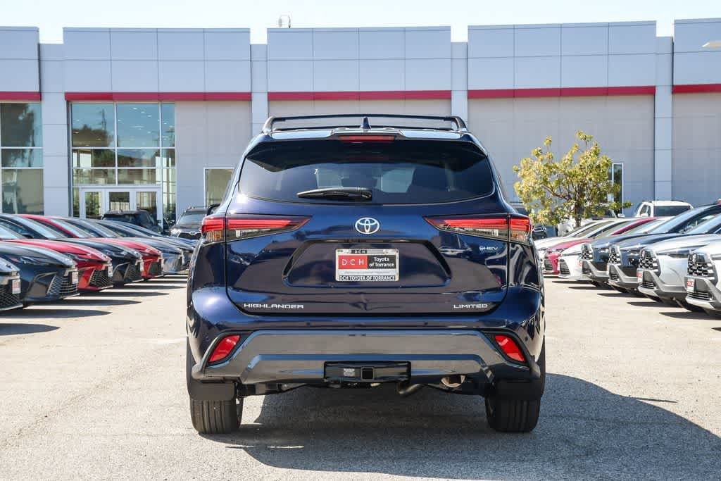 Thumbnail: 2026 Toyota Highlander - 8