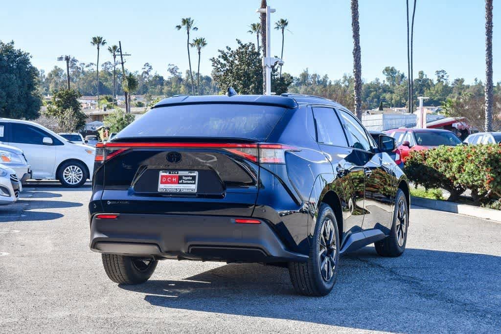 2026 Toyota bZ XLE - Photo 7