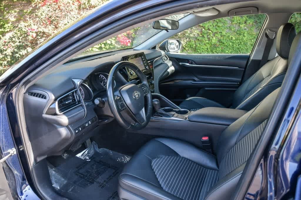 Thumbnail: 2022 Toyota Camry - 17