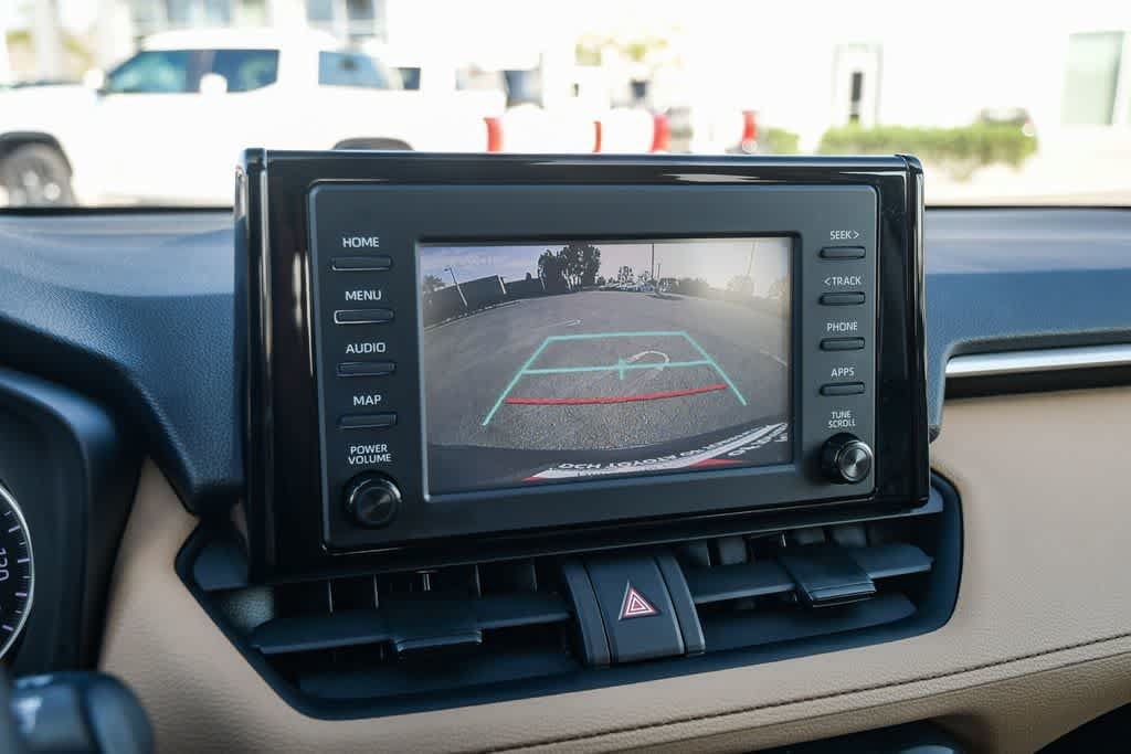 Thumbnail: 2019 Toyota RAV4 - 22