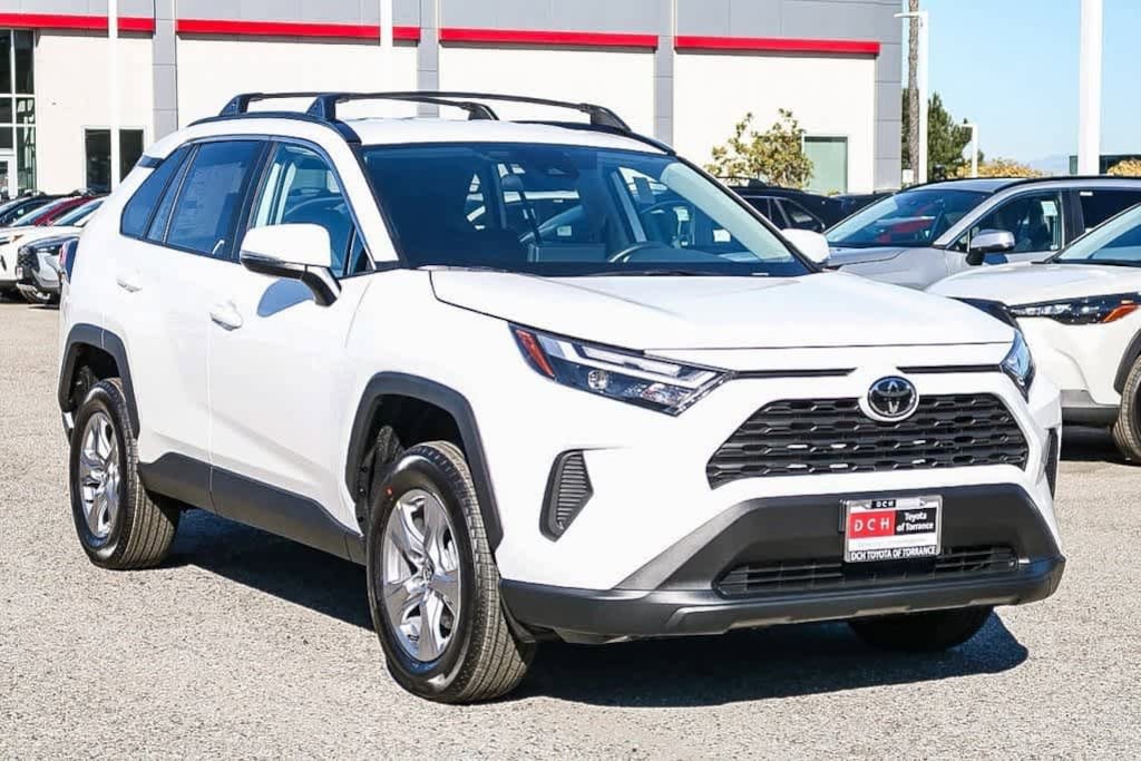 New 2025 Toyota RAV4 XLE SUV