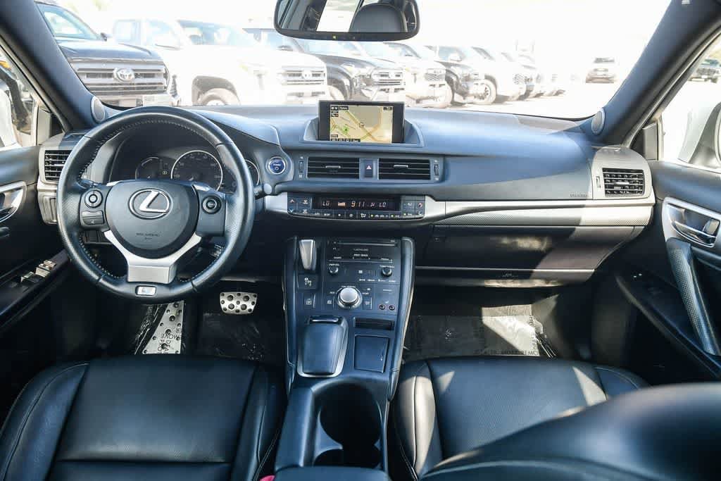 Thumbnail: 2014 Lexus CT - 15