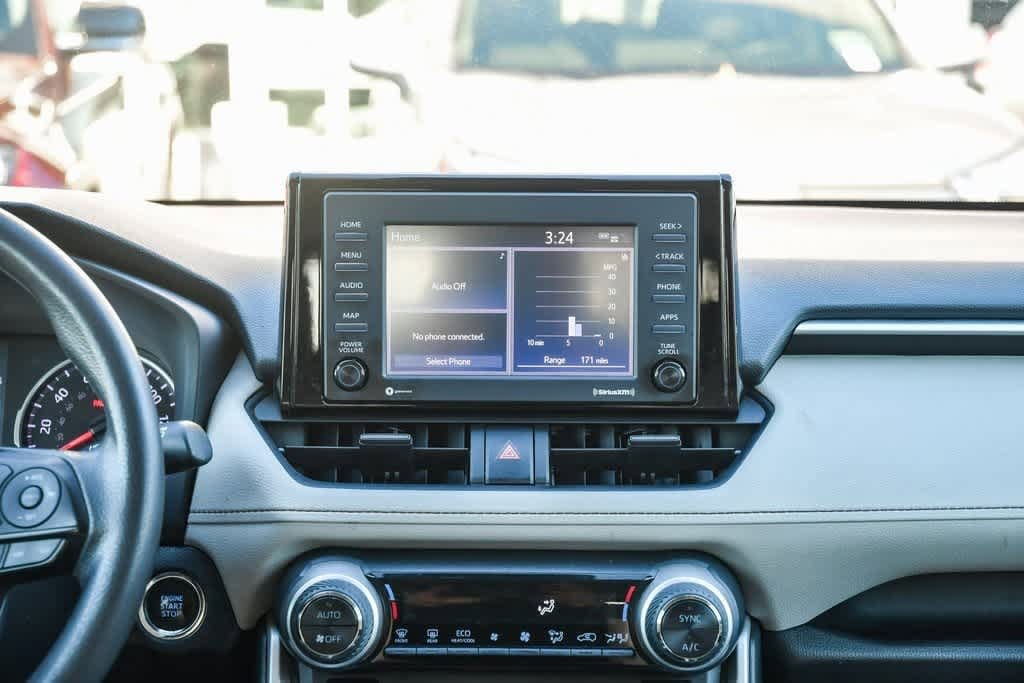 Thumbnail: 2021 Toyota RAV4 - 13