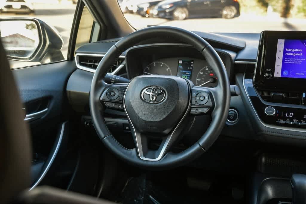 Thumbnail: 2023 Toyota Corolla - 12