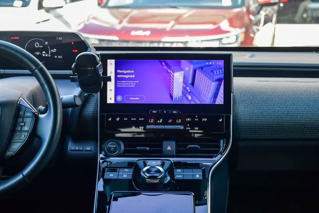 Thumbnail: 2023 Toyota bZ4X - 13