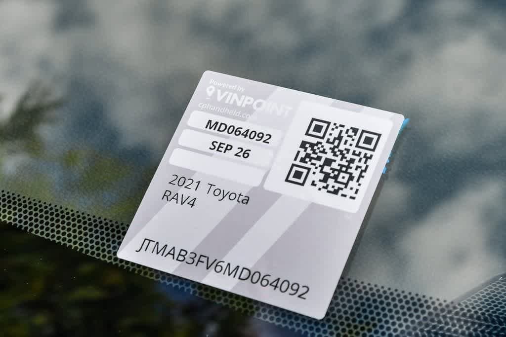 Thumbnail: 2021 Toyota RAV4 - 33