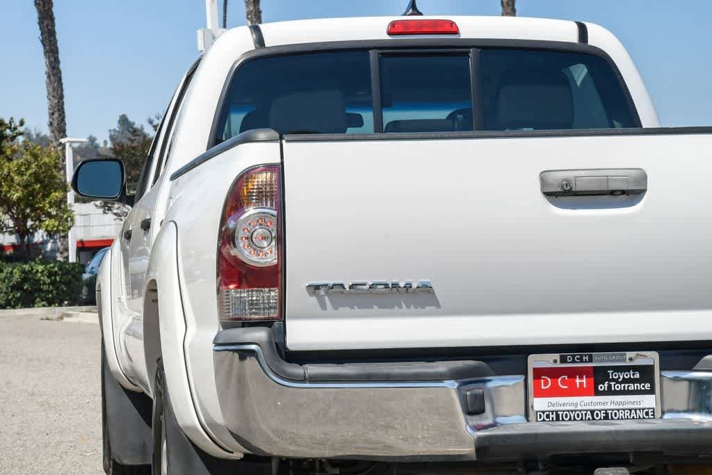 2015 Toyota Tacoma PreRunner photo 6