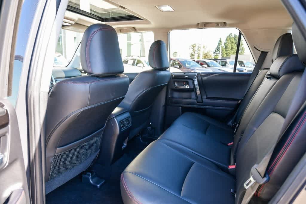 Thumbnail: 2024 Toyota 4Runner - 19