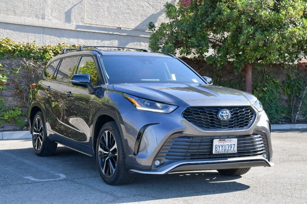 Certified 2022 Toyota Highlander XSE Sport Utility