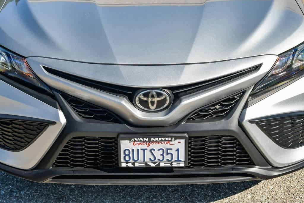 Thumbnail: 2021 Toyota Camry - 5