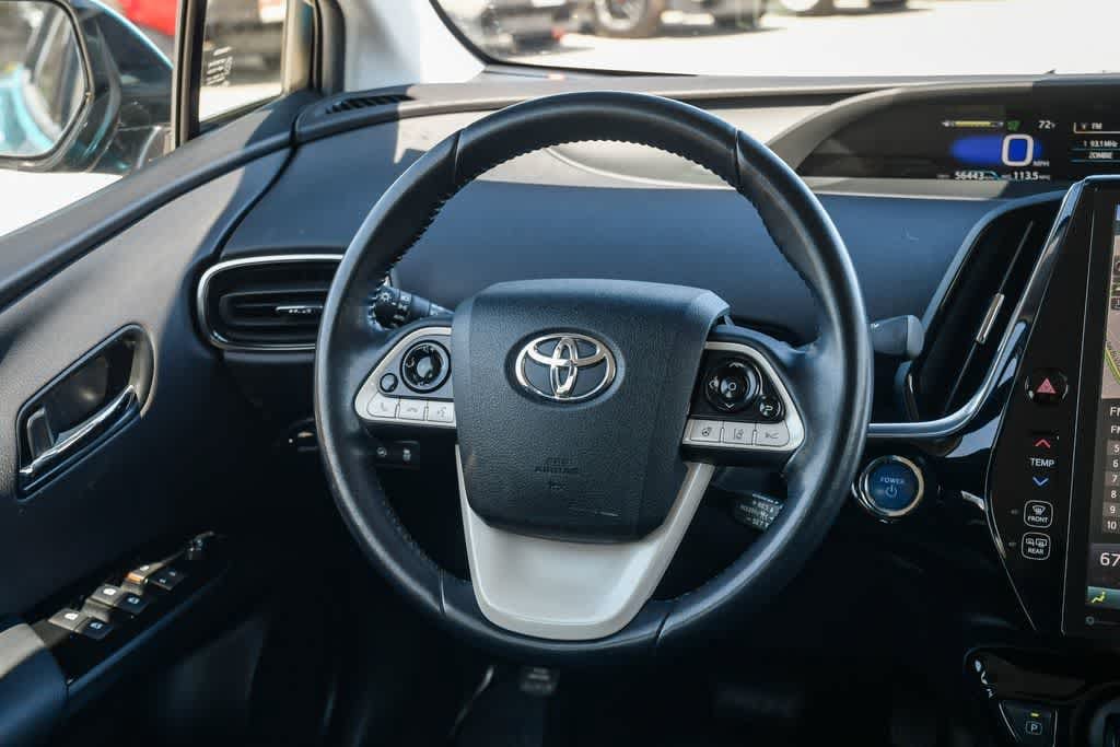 Thumbnail: 2017 Toyota Prius Prime - 12
