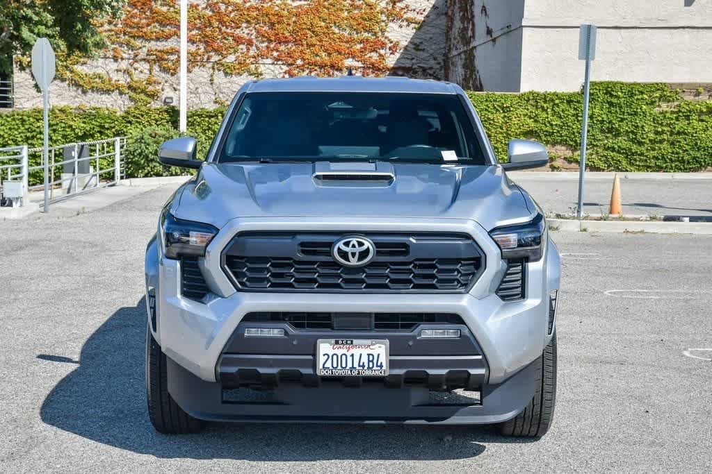 Used 2024 Toyota Tacoma TRD Sport with VIN 3TMLB5JN5RM028692 for sale in Torrance, CA