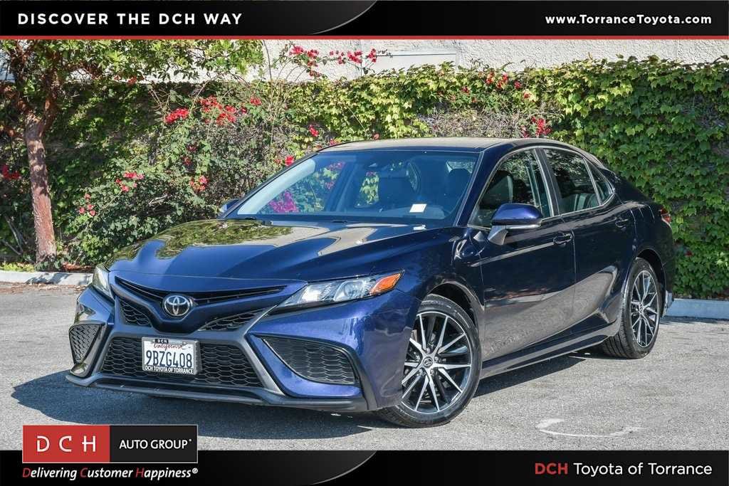Thumbnail: 2022 Toyota Camry - 1