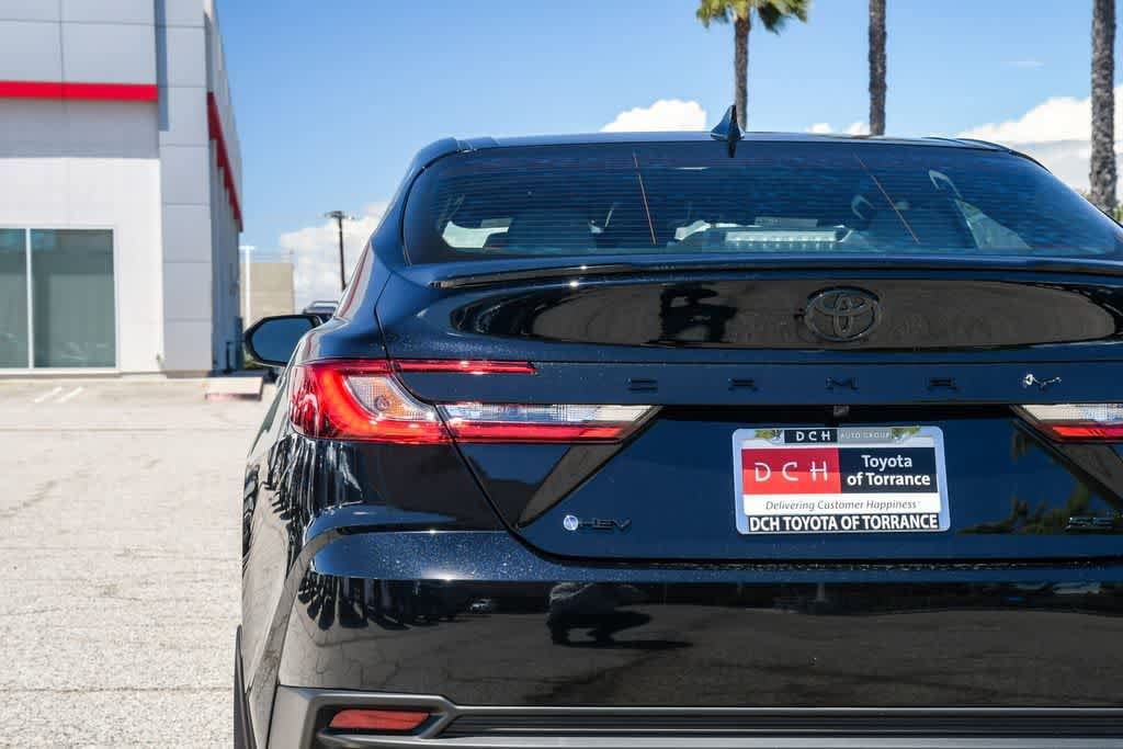 Thumbnail: 2026 Toyota Camry - 6