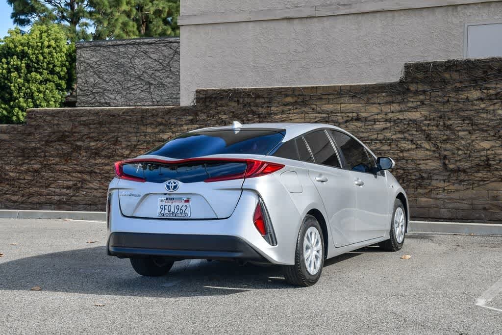 Thumbnail: 2022 Toyota Prius Prime - 6
